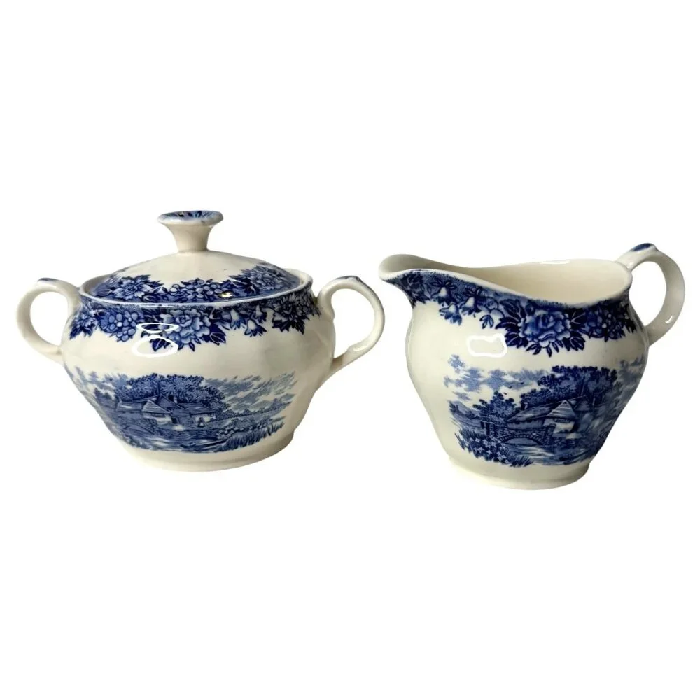 English Village Salem China Co Sugar Bowl With Lid & Creamer Set England Vintage